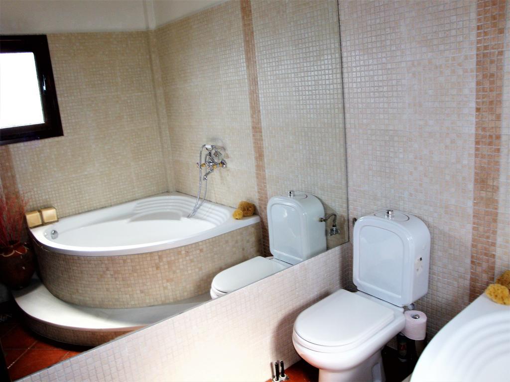 Waterfront Mediterranean Villa Skroponeria エクステリア 写真